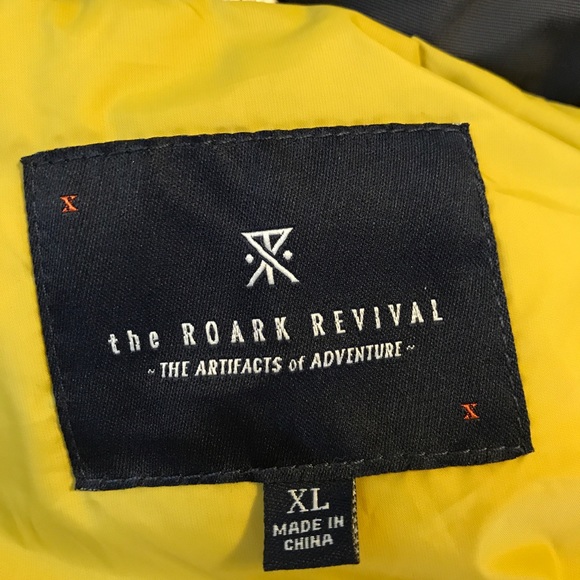 Roark Men’s Canvas Insulated Vest - Picture 6 of 6